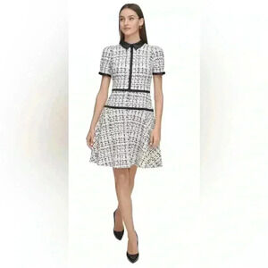 Karl Lagerfeld abstract plaid dress spread collar, short sleeves.